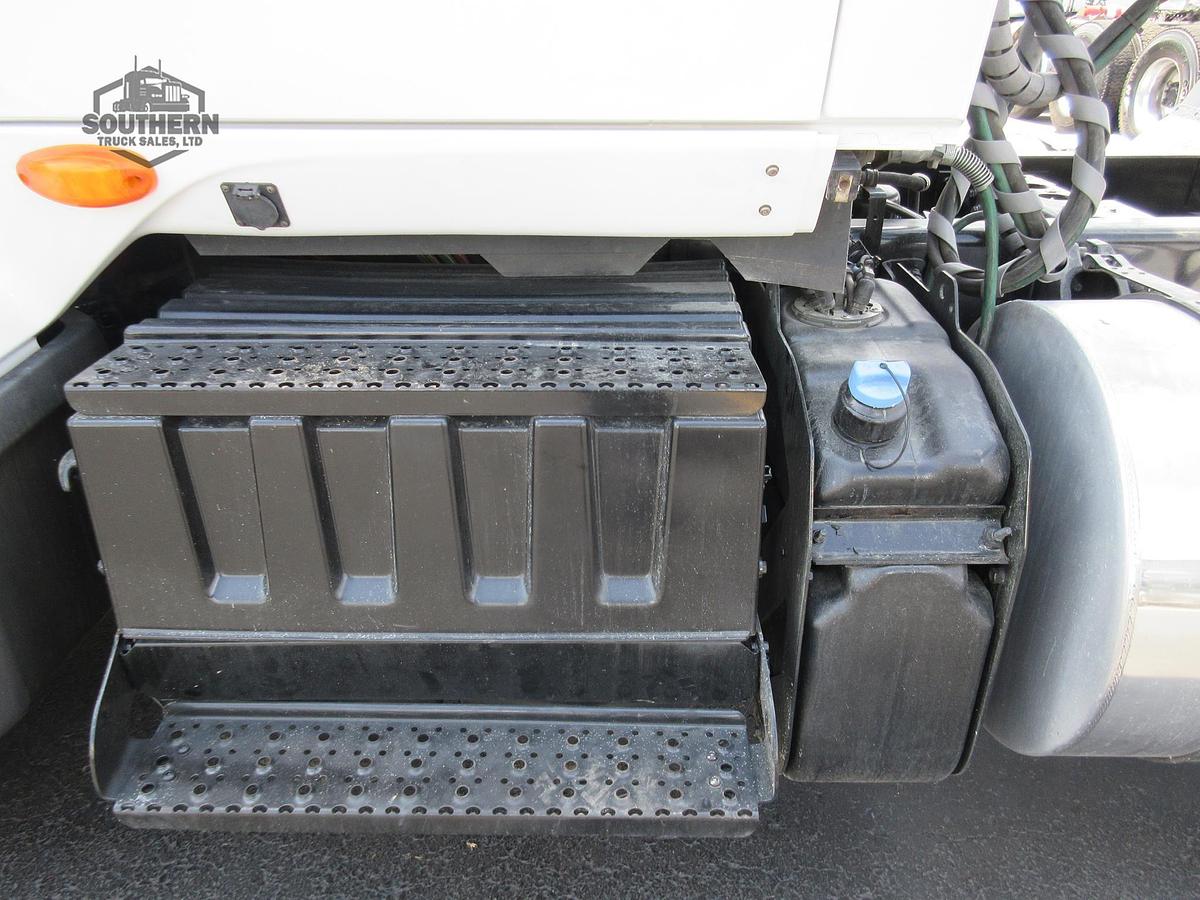 Used 2023 INTERNATIONAL LT