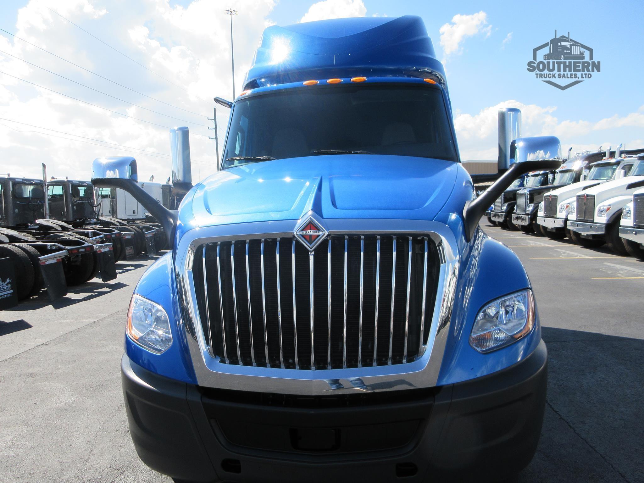Used 2021 INTERNATIONAL LT