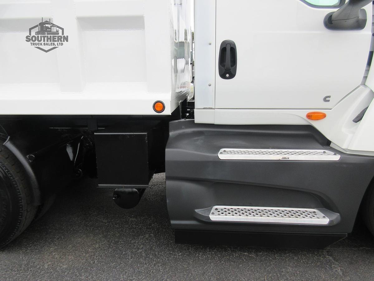 Used 2021 INTERNATIONAL LT