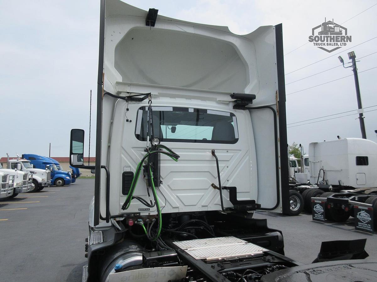 Used 2021 INTERNATIONAL LT