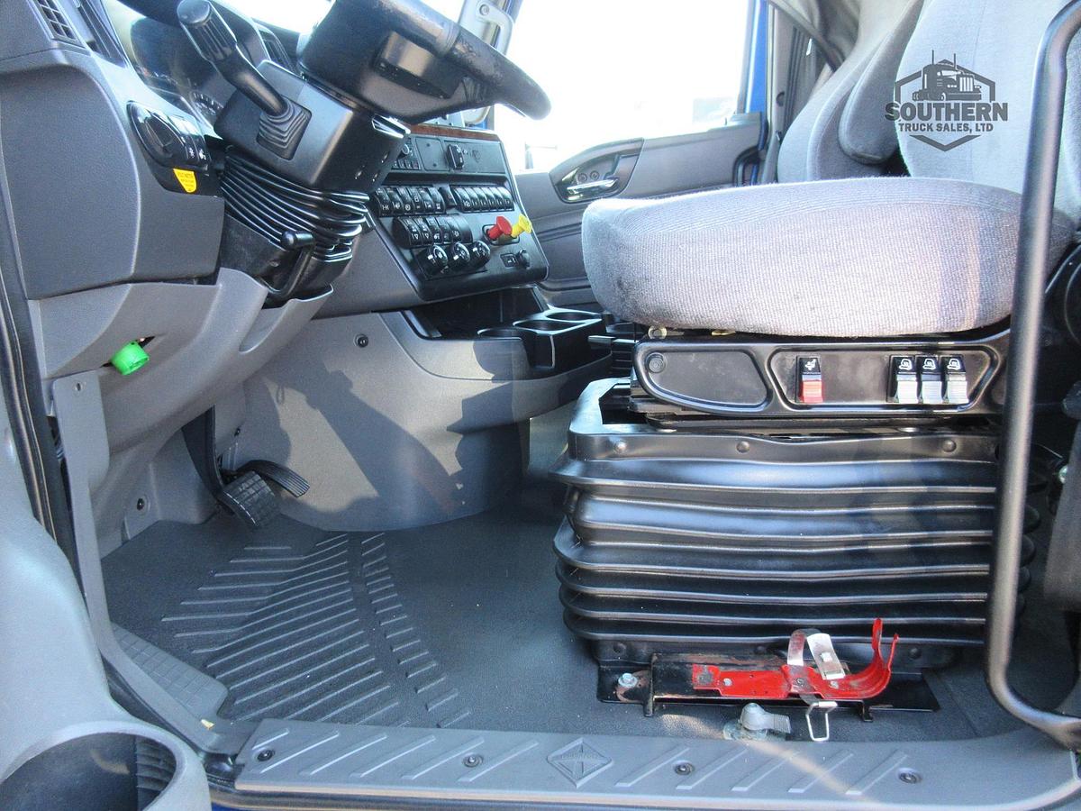 Used 2021 INTERNATIONAL LT