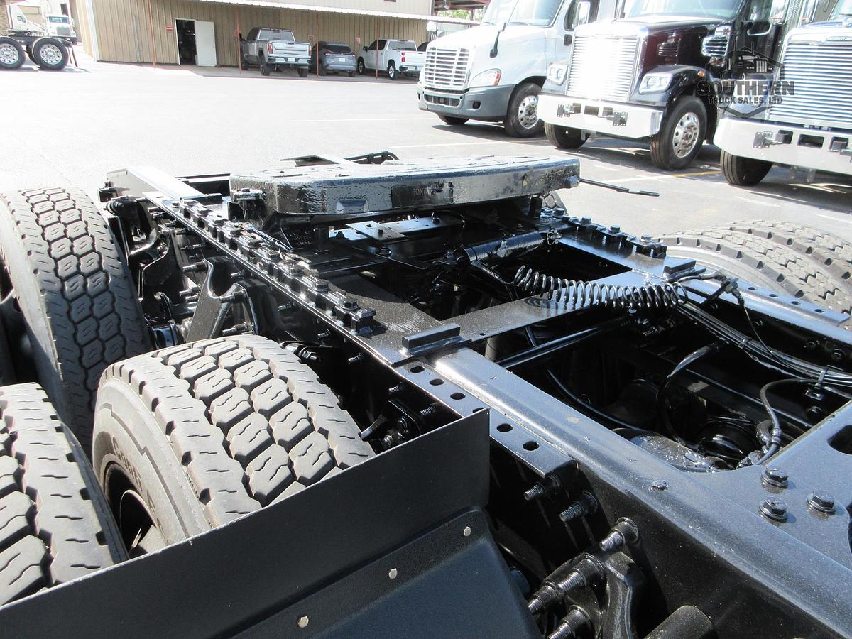 Used 2023 INTERNATIONAL LT