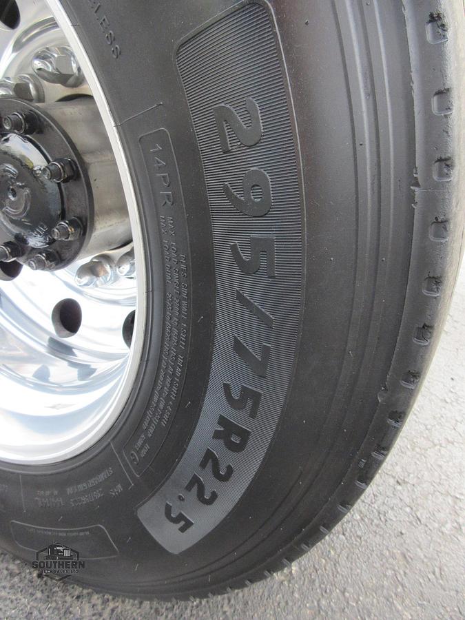 Used 2020 PETERBILT 389