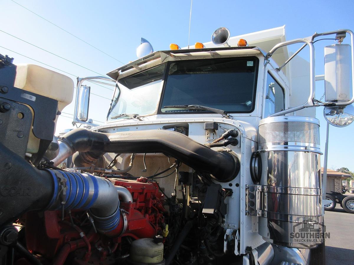 Used 2019 PETERBILT 389