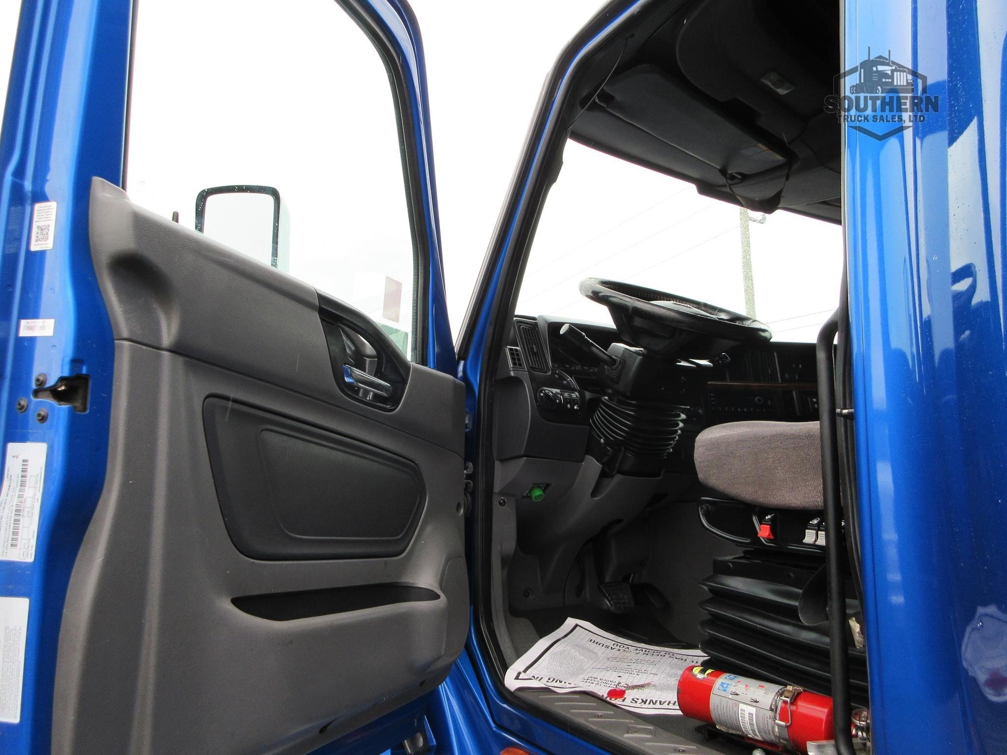 Used 2021 INTERNATIONAL LT