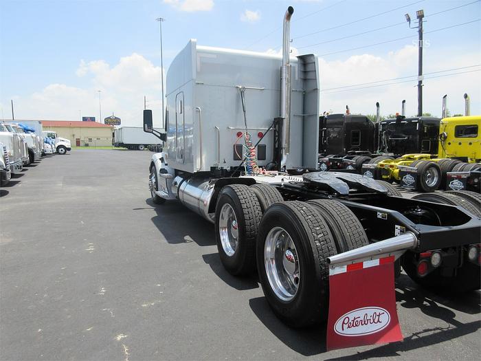 Used 2018 PETERBILT 579