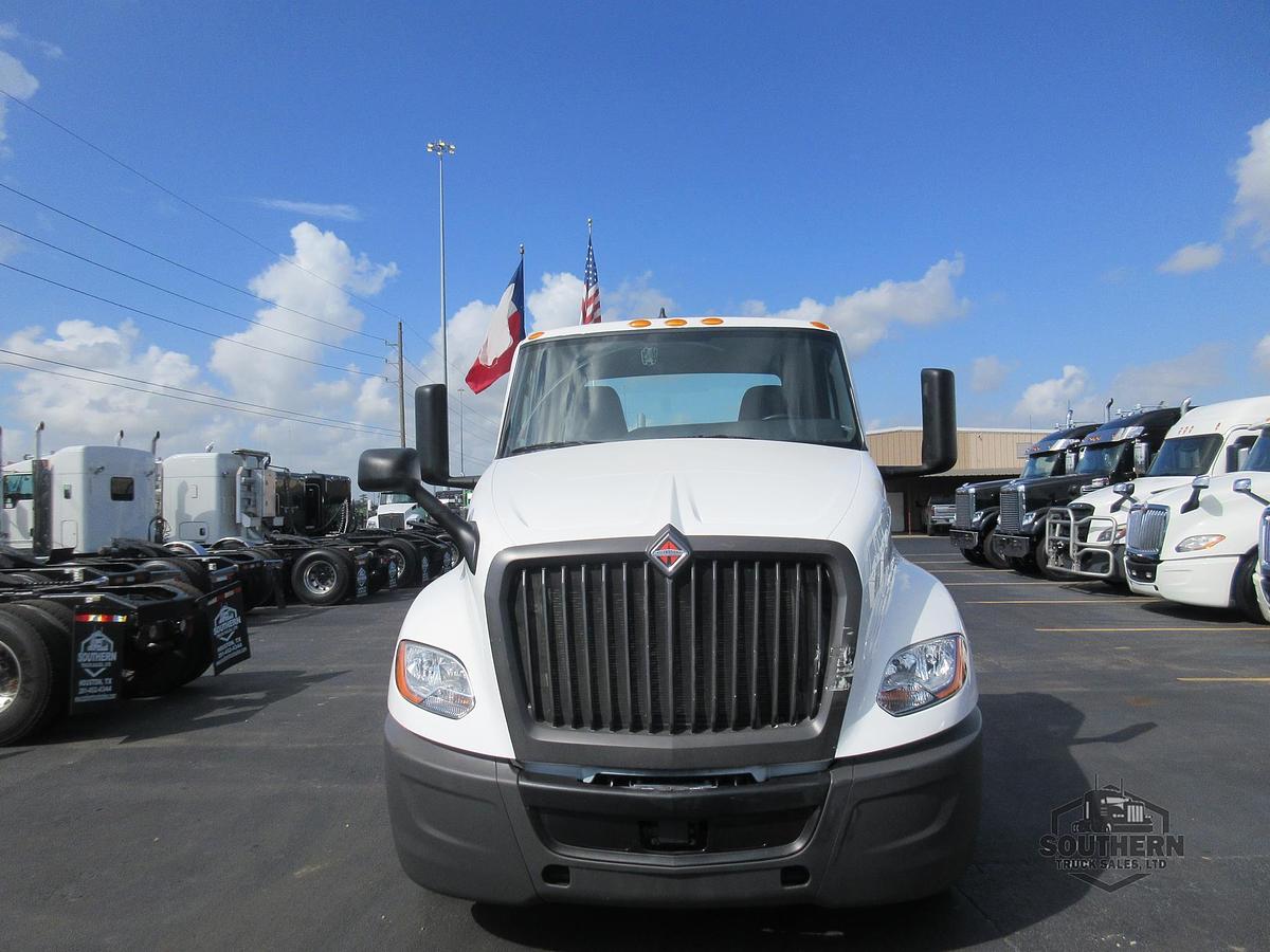 Used 2023 INTERNATIONAL LT