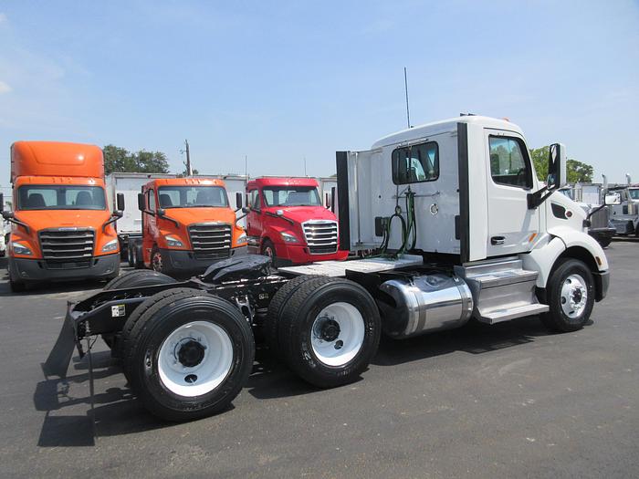 Used 2020 PETERBILT 579 6805