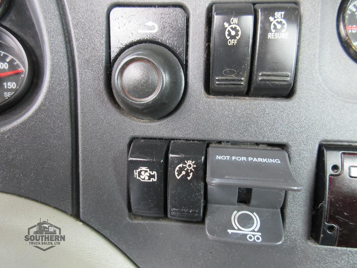 Used 2020 PETERBILT 579