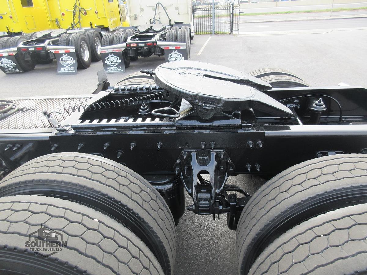 Used 2020 PETERBILT 389