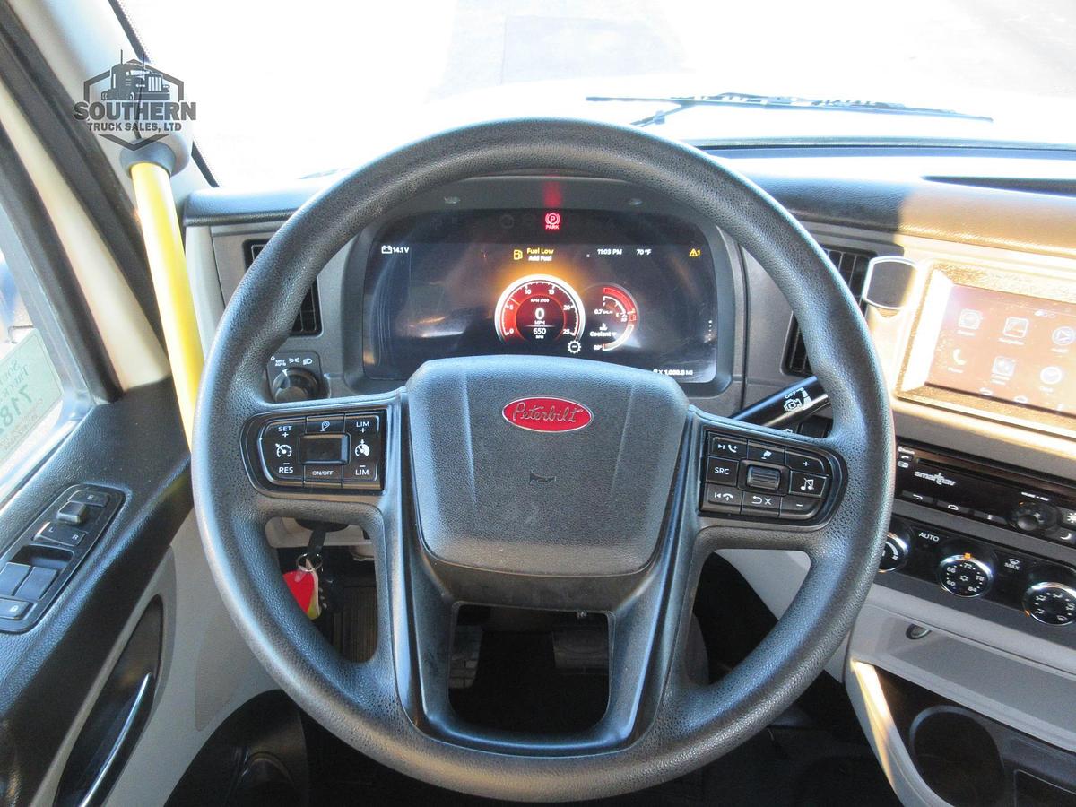 Used 2022 PETERBILT 567