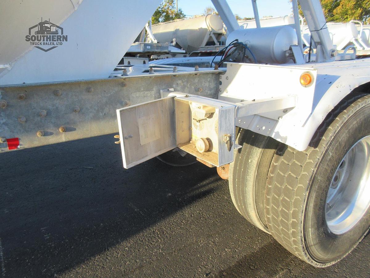 Used 2011 POLAR 41 ft