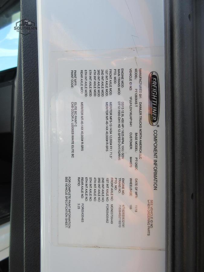 Used 2019 FREIGHTLINER CASCADIA 126