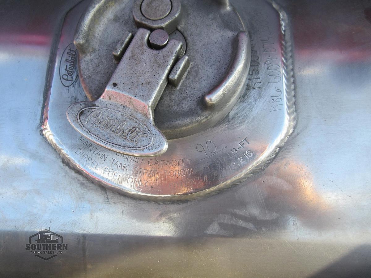 Used 2019 PETERBILT 348