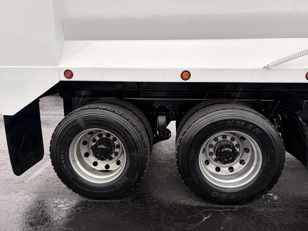Used 2020 FREIGHTLINER CASCADIA 125