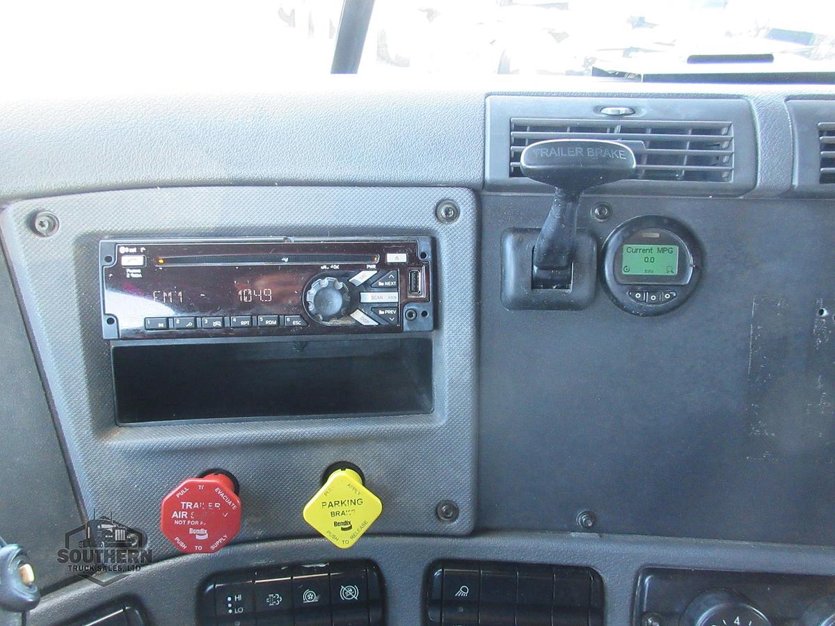 Used 2017 FREIGHTLINER CASCADIA 125