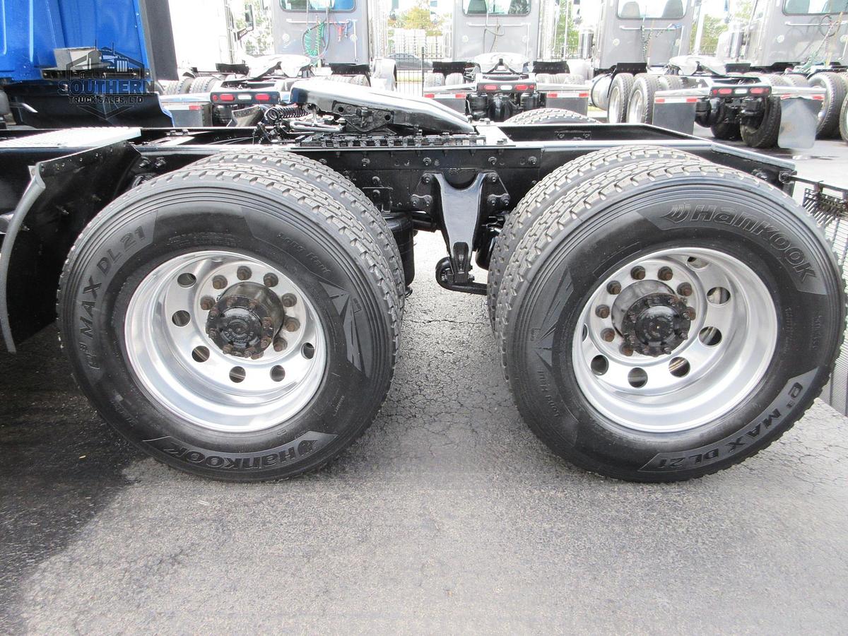 Used 2021 INTERNATIONAL LT