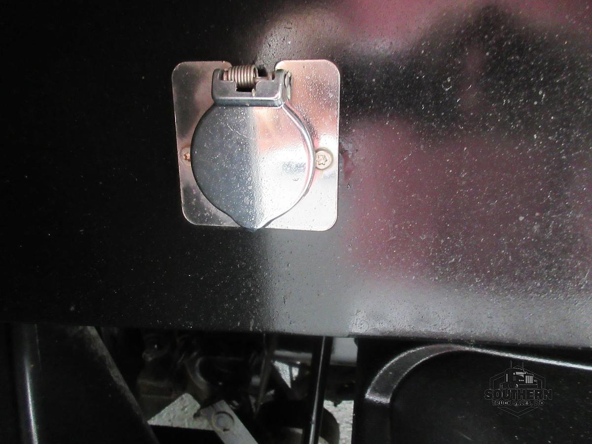 Used 2019 FREIGHTLINER CORONADO 122 SD