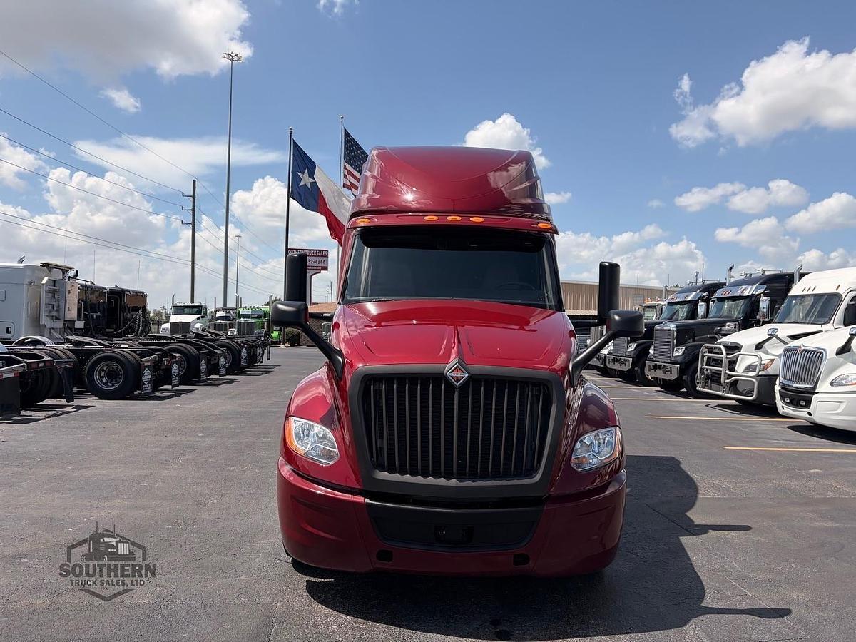 Used 2023 INTERNATIONAL LT