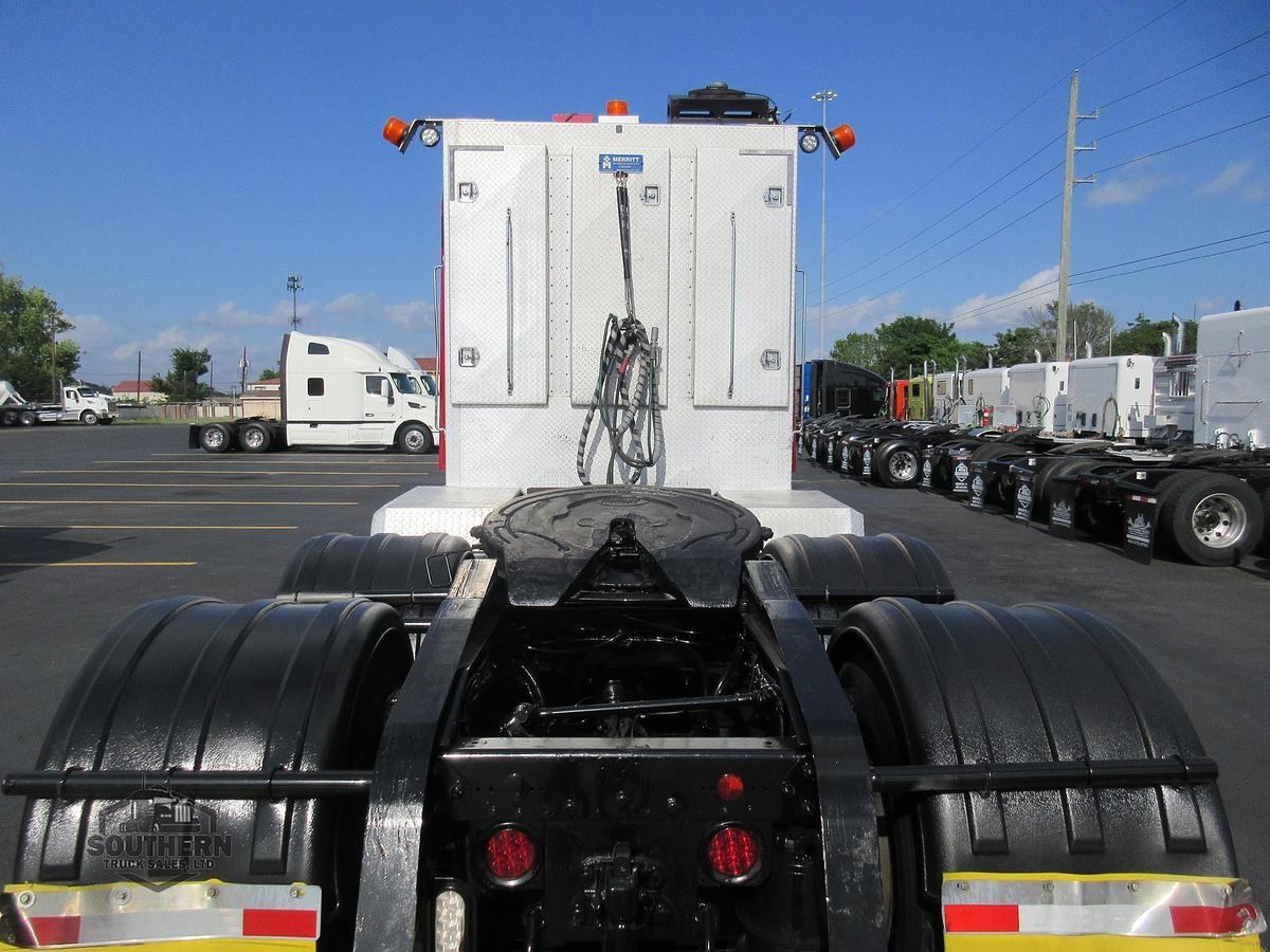 Used 2020 FREIGHTLINER CORONADO 122 SD