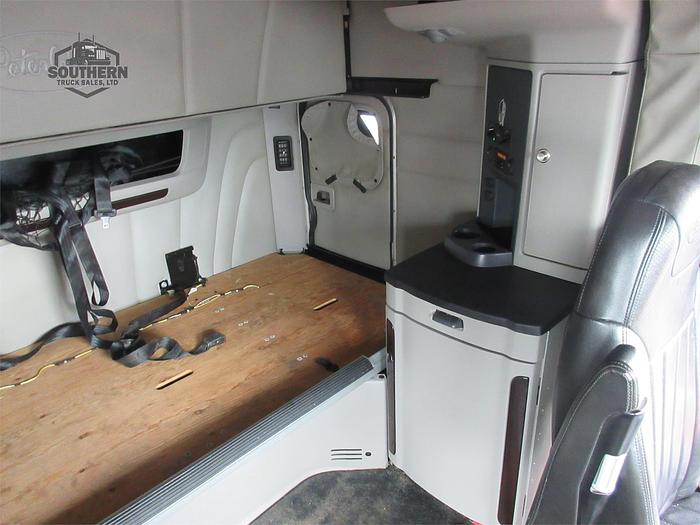 Used 2018 PETERBILT 579