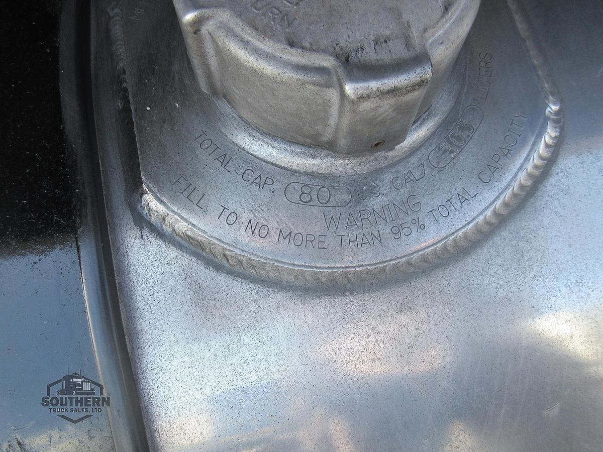 Used 2019 FREIGHTLINER CASCADIA 126