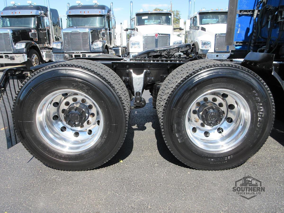 Used 2021 INTERNATIONAL LT