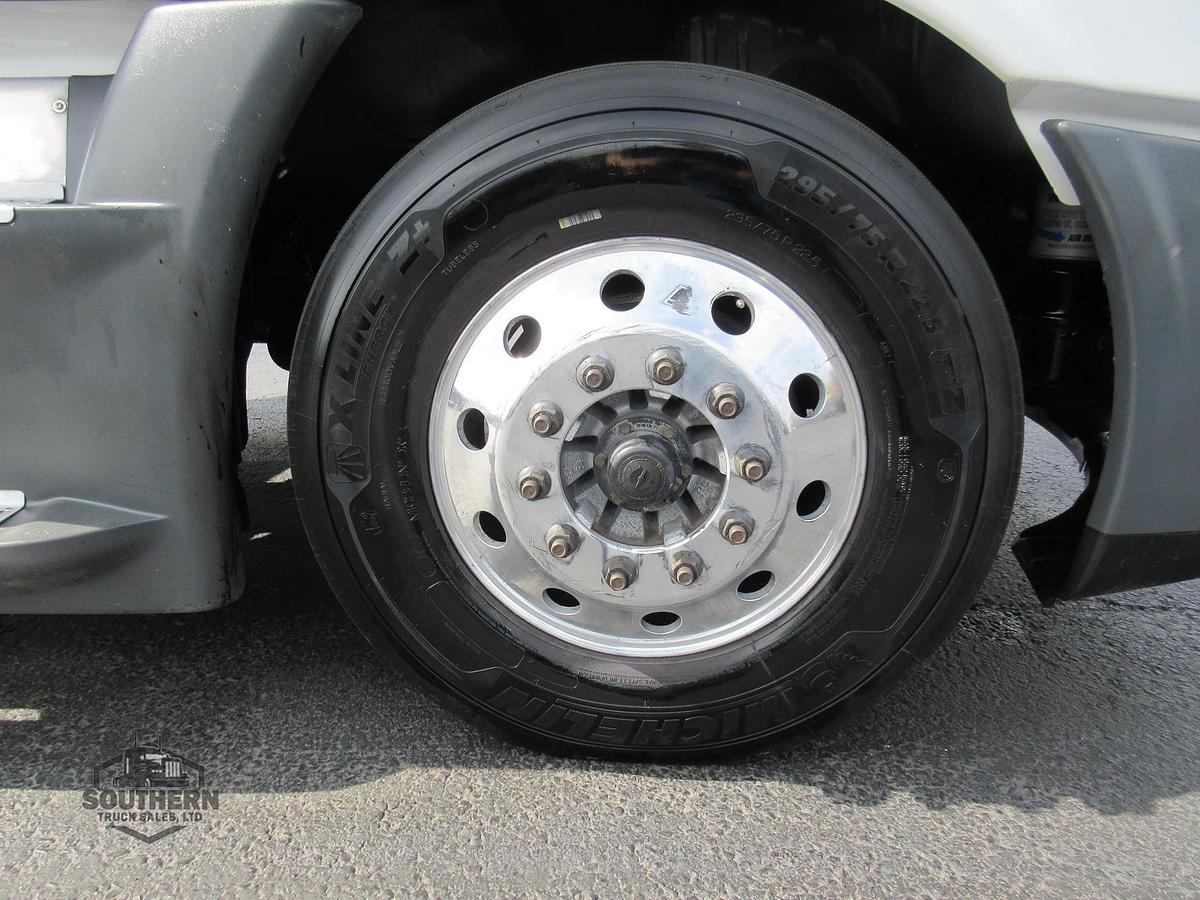 Used 2020 FREIGHTLINER CASCADIA 125