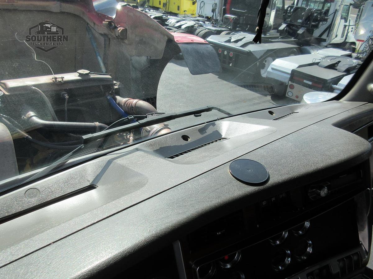 Used 2007 KENWORTH W900