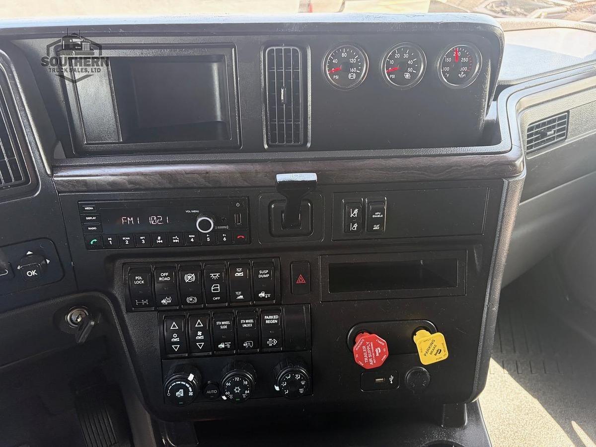 Used 2023 INTERNATIONAL LT