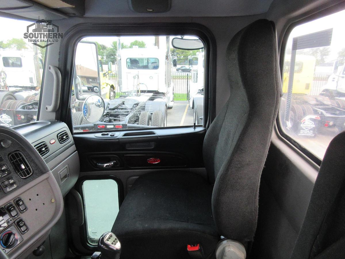 Used 2018 PETERBILT 389