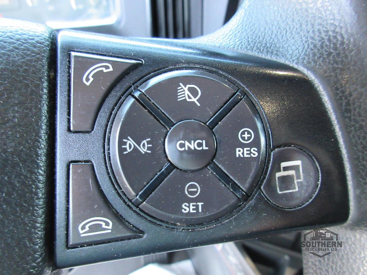 Used 2020 FREIGHTLINER CASCADIA 126