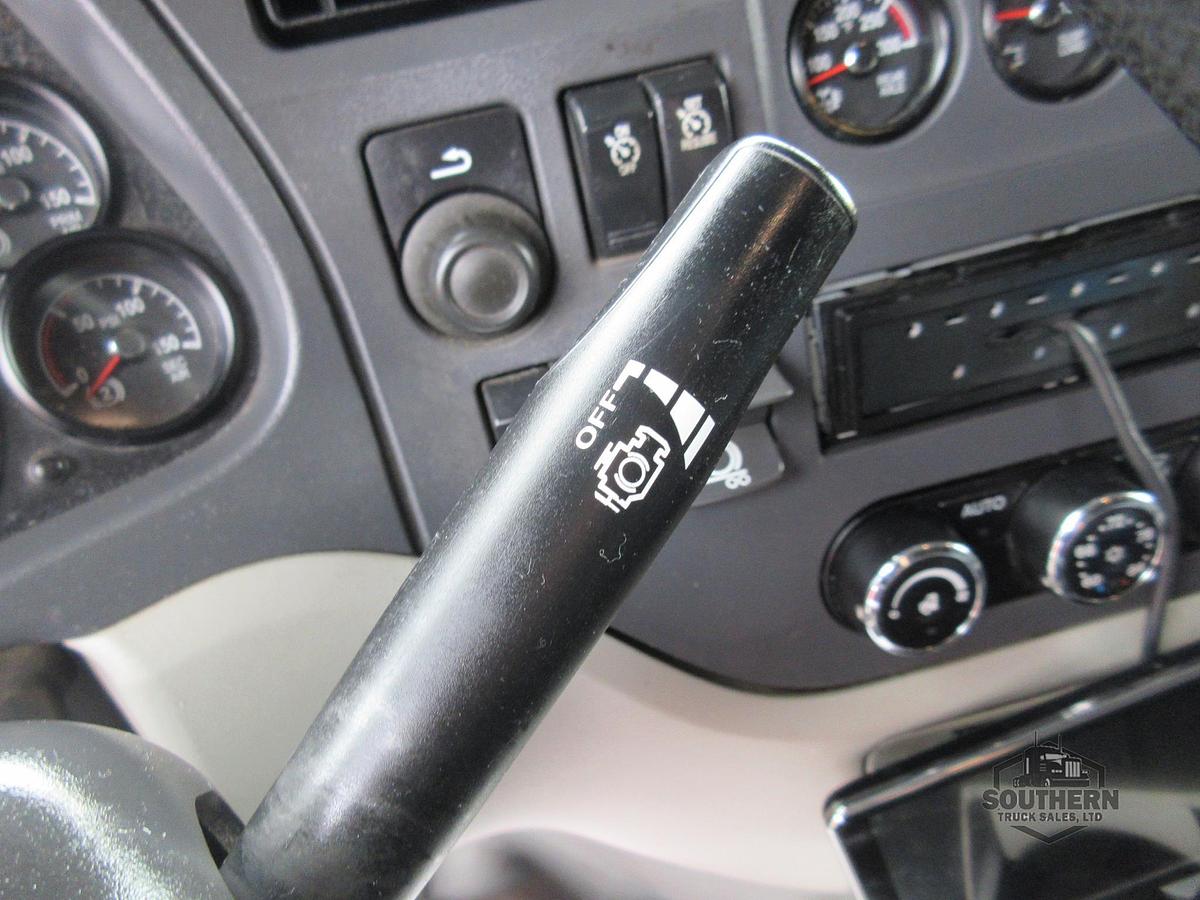 Used 2020 PETERBILT 567