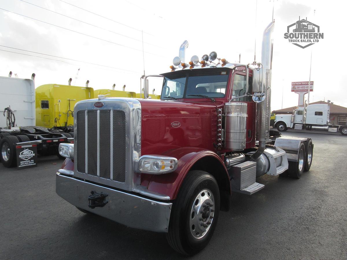 Used 2021 PETERBILT 389