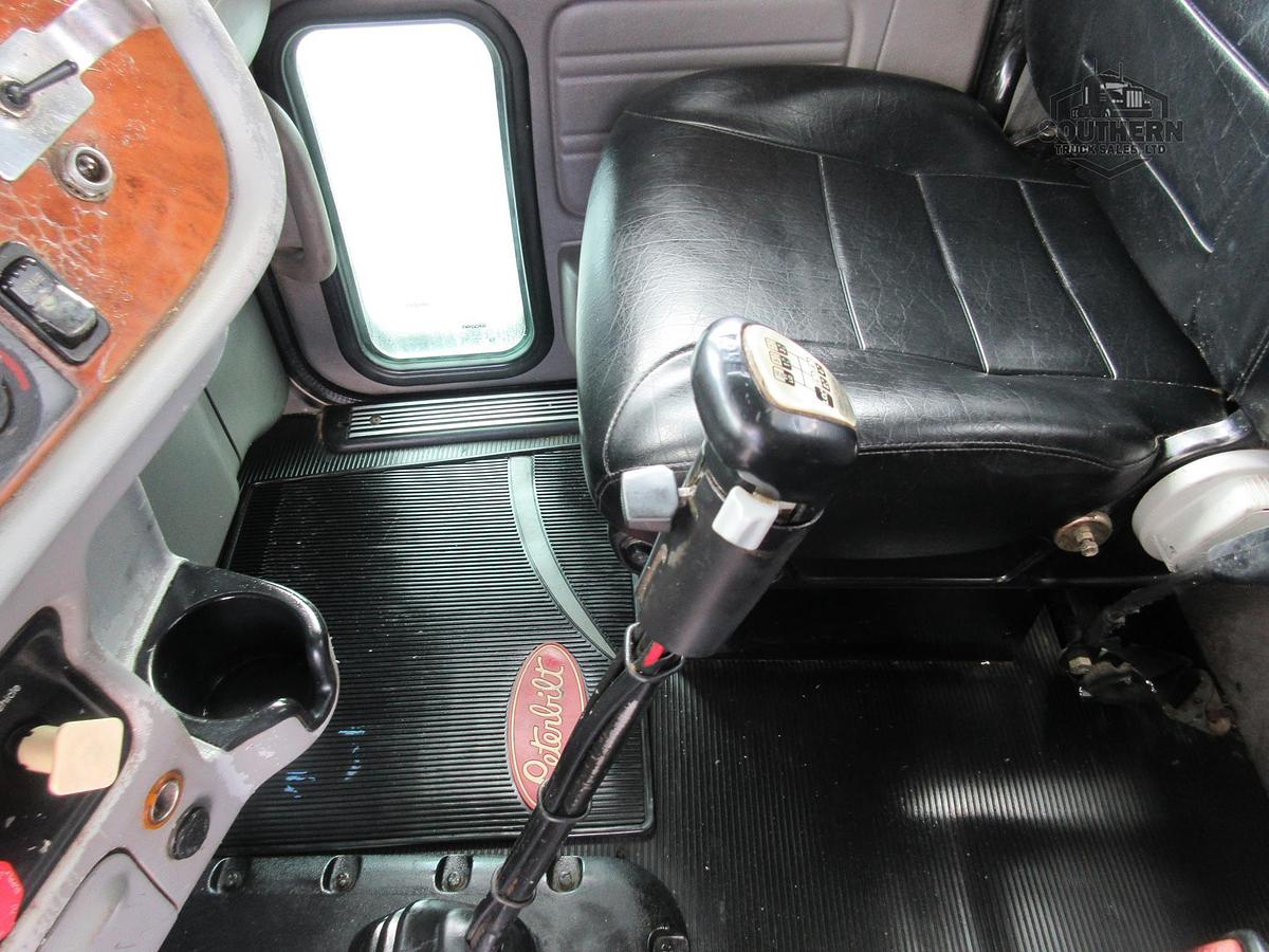 Used 2008 PETERBILT 367