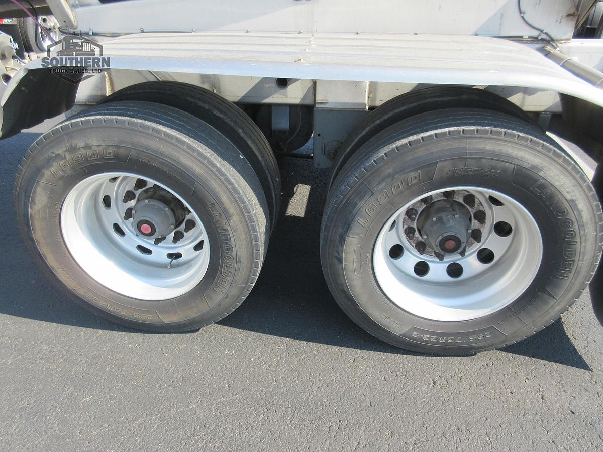 Used 2014 POLAR 42 ft