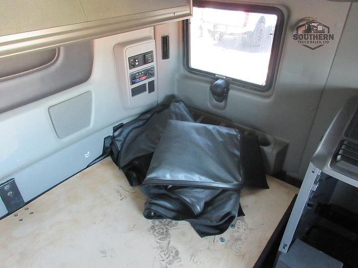 Used 2019 INTERNATIONAL LT