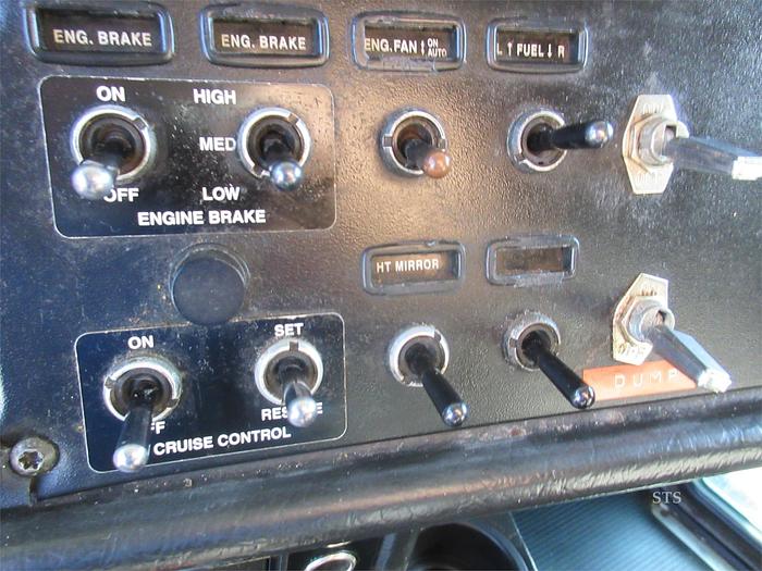 Used 2005 PETERBILT 379