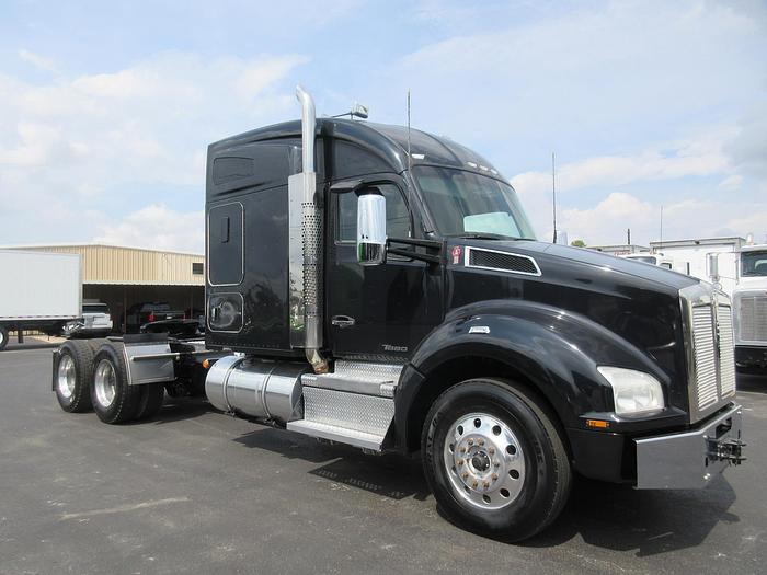Used 2021 KENWORTH T880