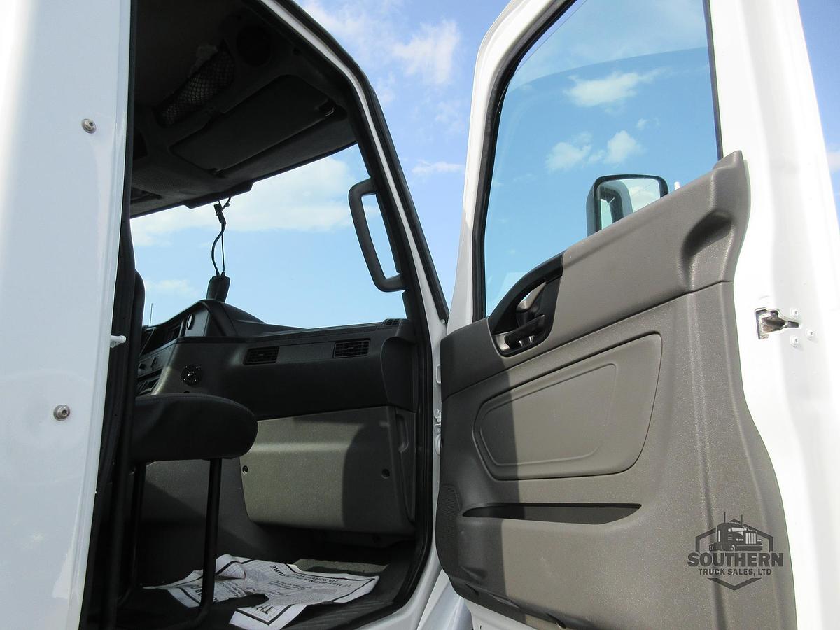 Used 2023 INTERNATIONAL LT