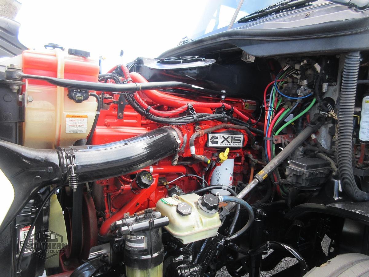 Used 2019 FREIGHTLINER CASCADIA 125