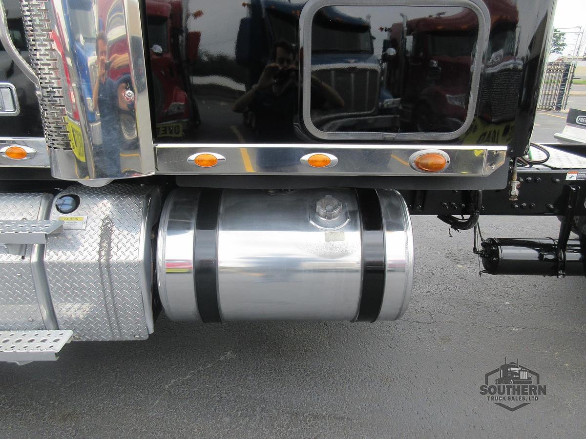 Used 2023 FREIGHTLINER CORONADO 122 SD