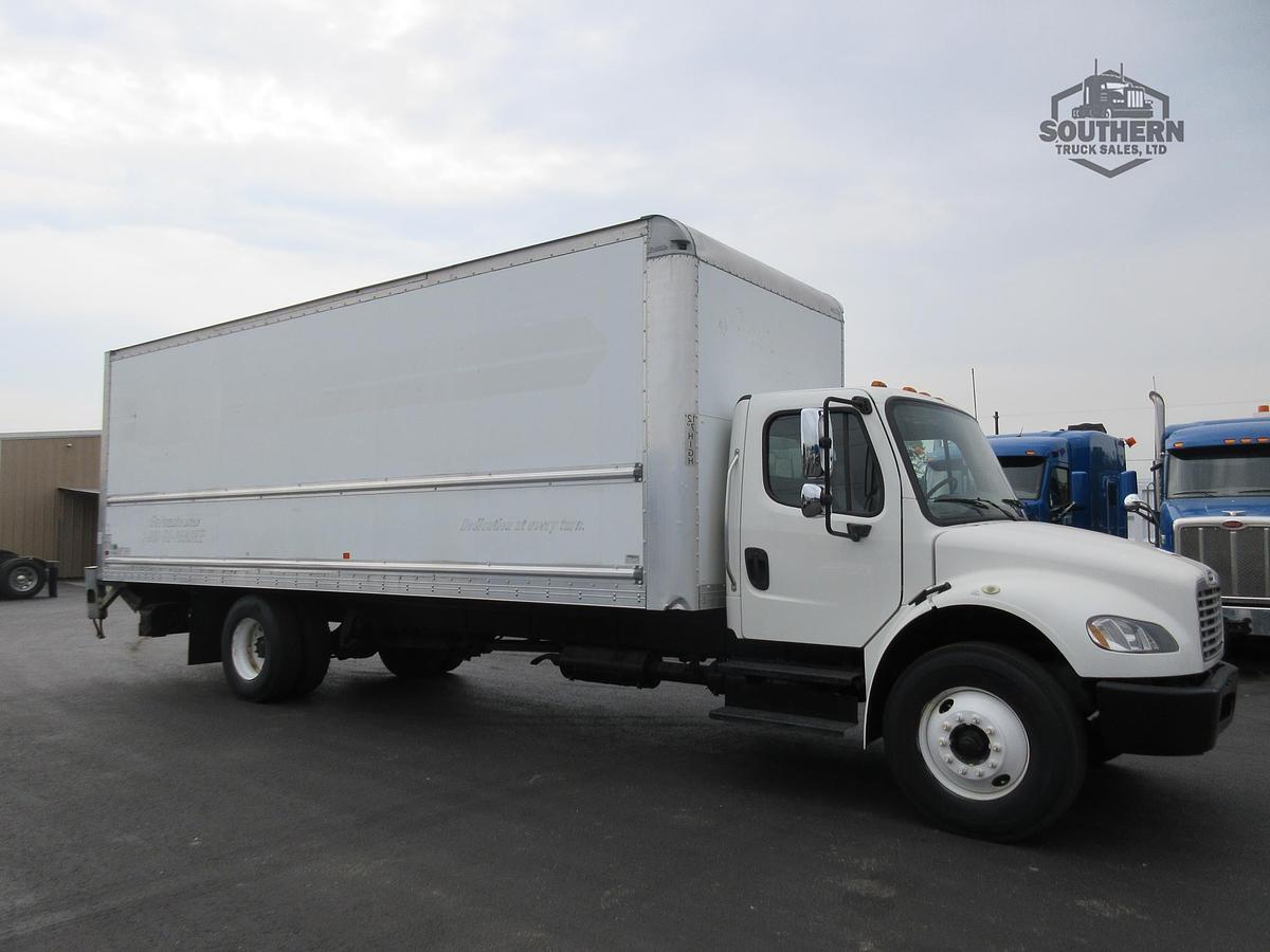 Used 2017 FREIGHTLINER BUSINESS CLASS M2 106