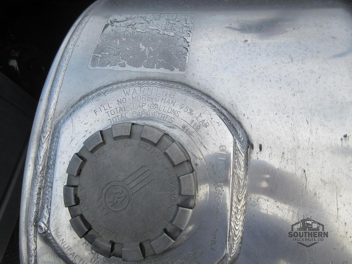 Used 2016 KENWORTH W900L