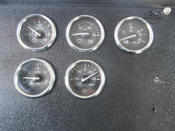 Used 2015 PETERBILT 365