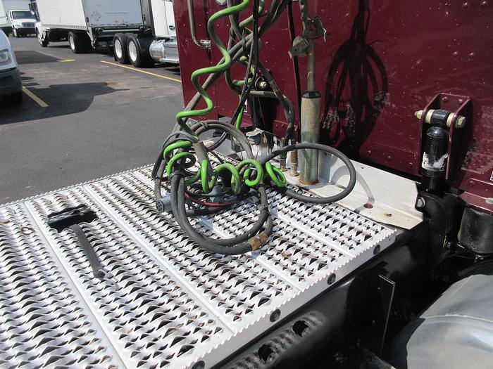 Used 2019 PETERBILT 389