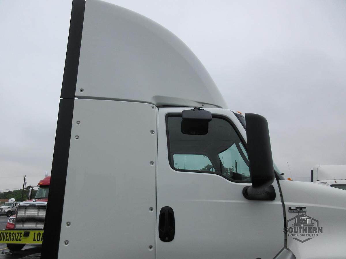 Used 2021 INTERNATIONAL LT