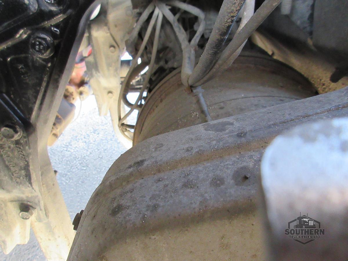 Used 2023 PETERBILT 567