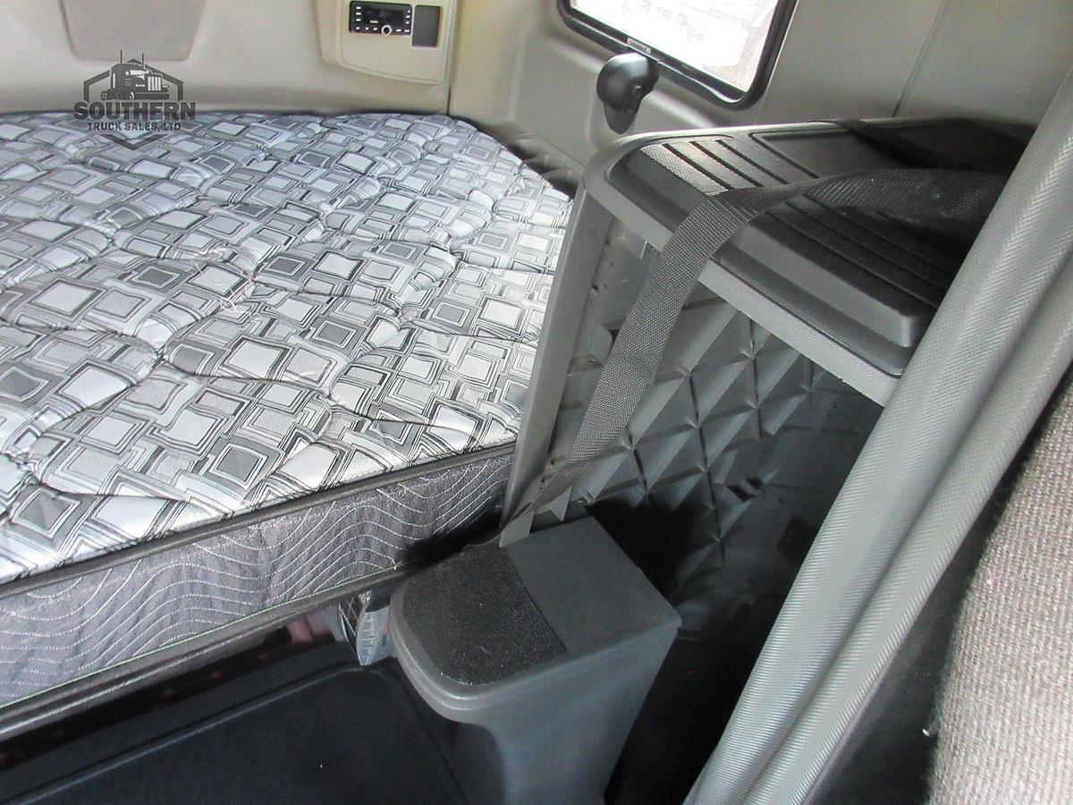 Used 2023 INTERNATIONAL LT
