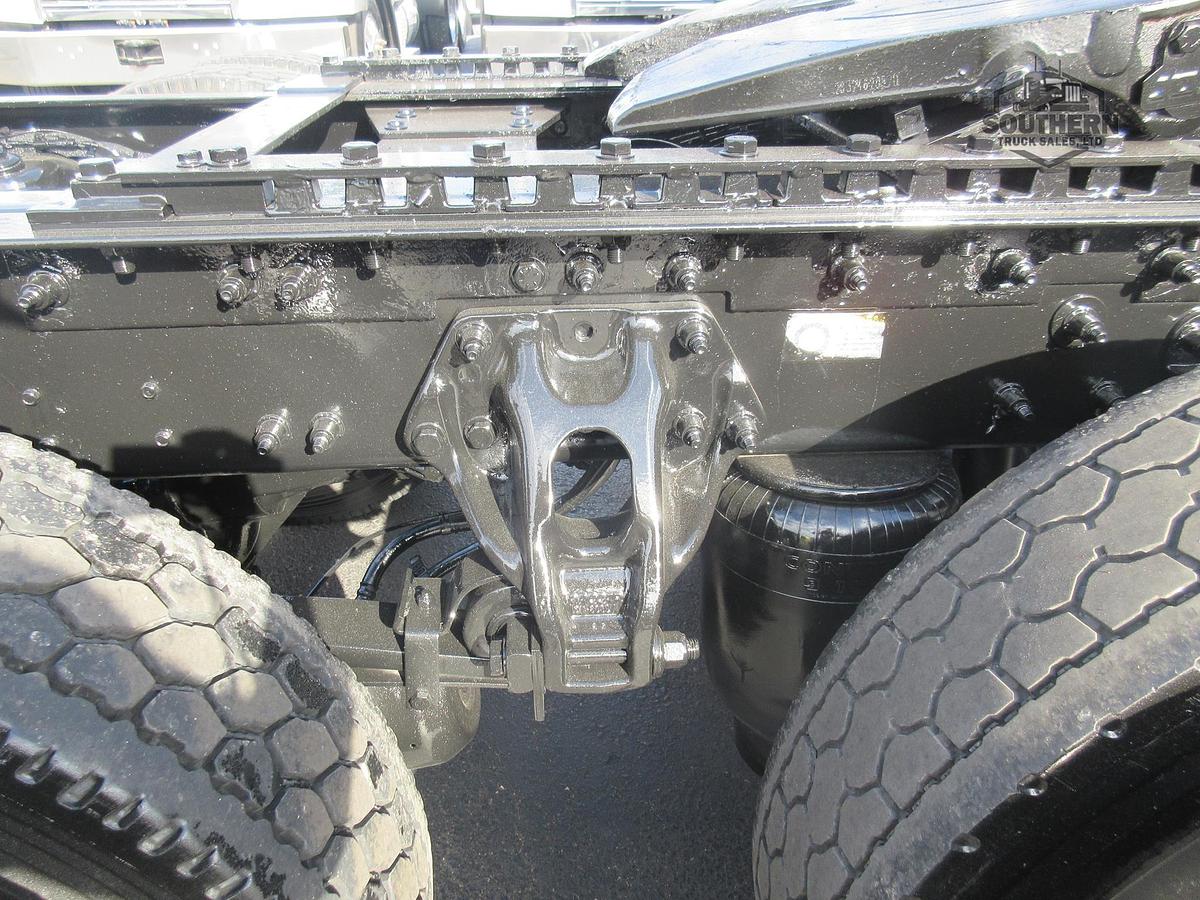 Used 2019 PETERBILT 389